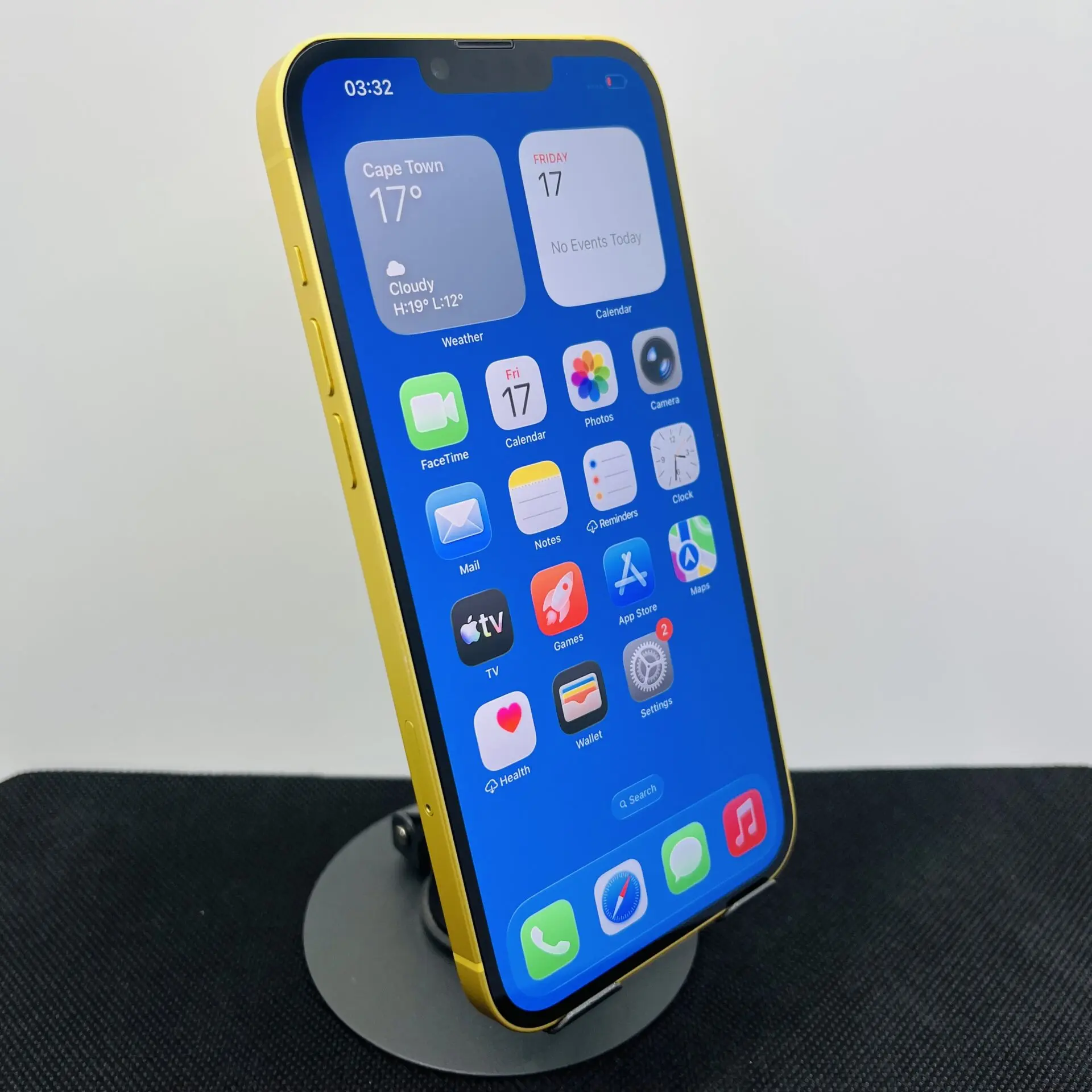 iPhone 14 photo 4